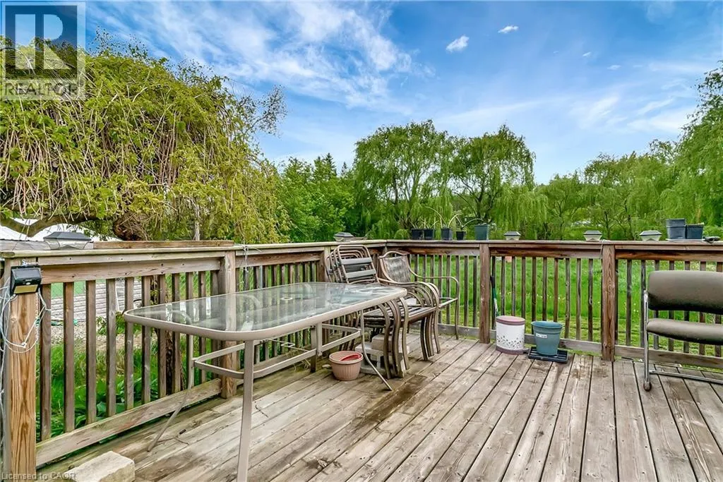 1392 DOON VILLAGE Road