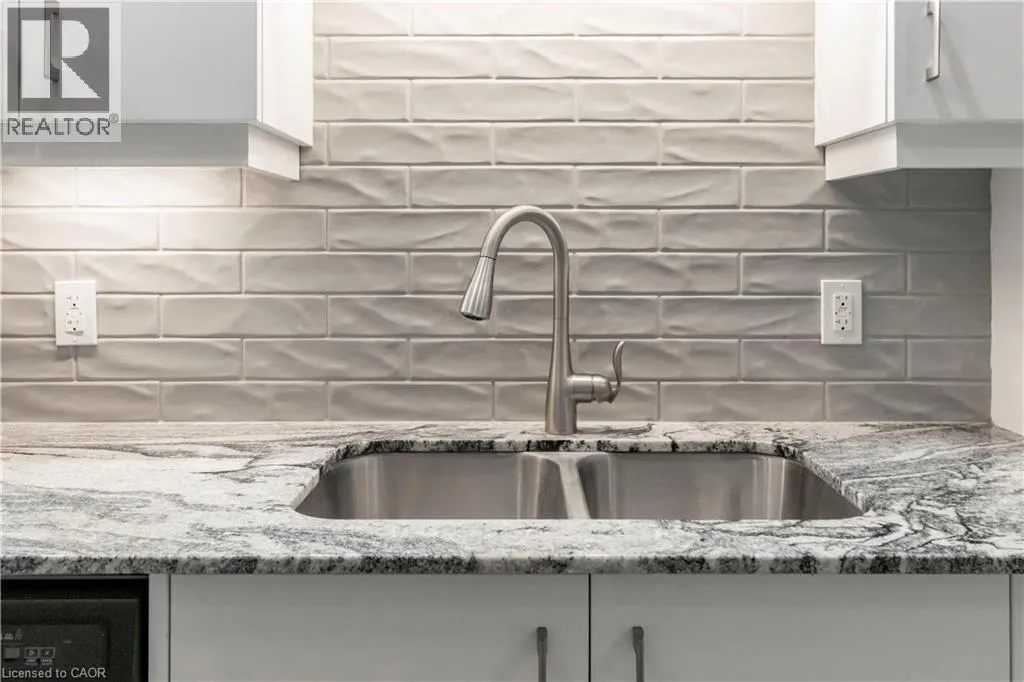 108 GARMENT Street Unit# 304, #304