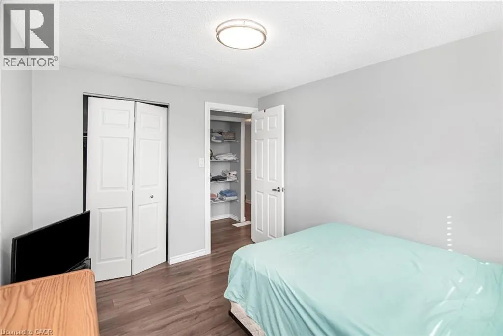 1301 UPPER GAGE Avenue Unit# 12, #12