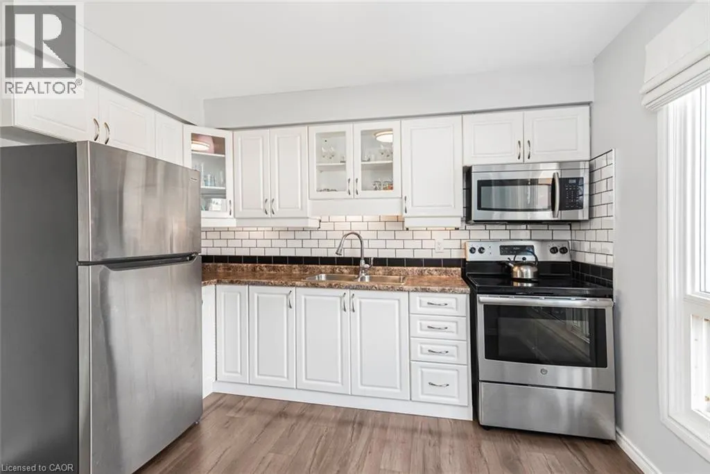 1301 UPPER GAGE Avenue Unit# 12, #12