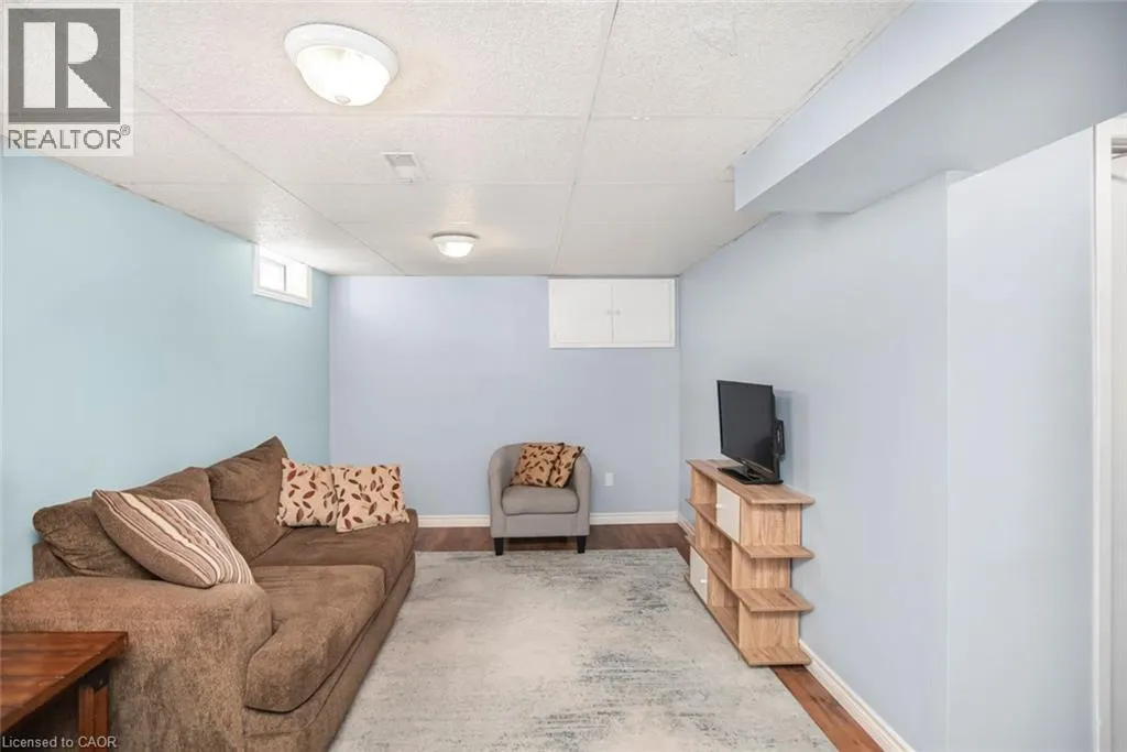 1301 UPPER GAGE Avenue Unit# 12, #12