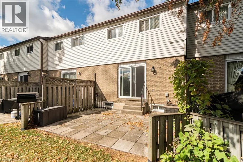 1301 UPPER GAGE Avenue Unit# 12, #12