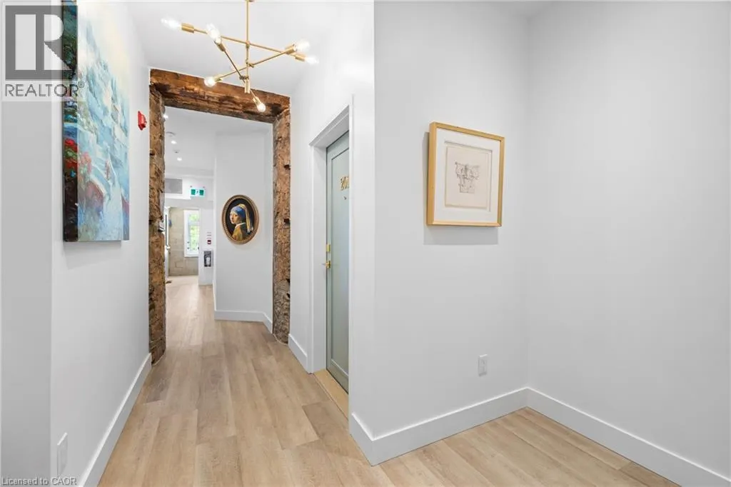 163 MAIN Street E Unit# 301, #301