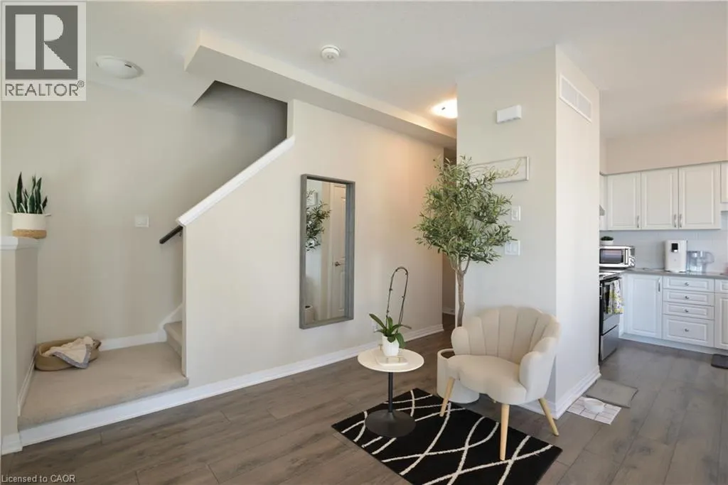 19 VISIONARY Avenue Unit# 98, #98