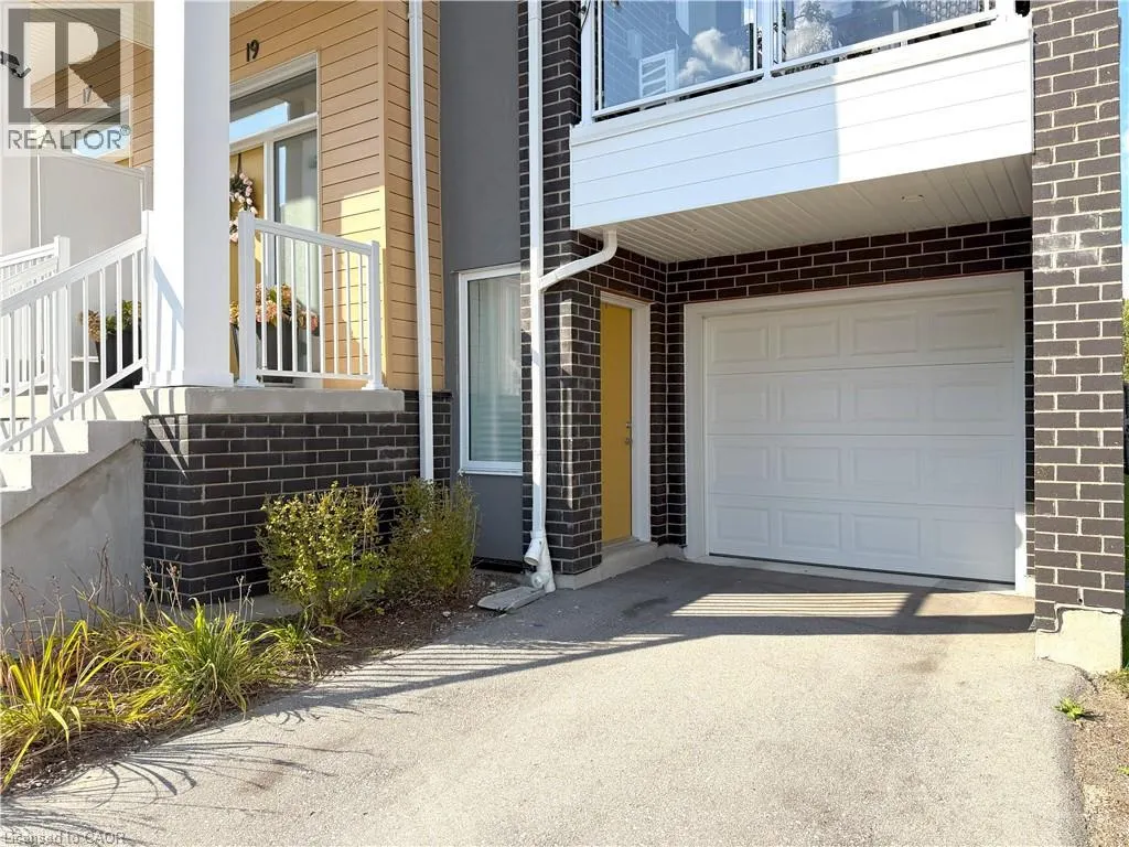 19 VISIONARY Avenue Unit# 98, #98