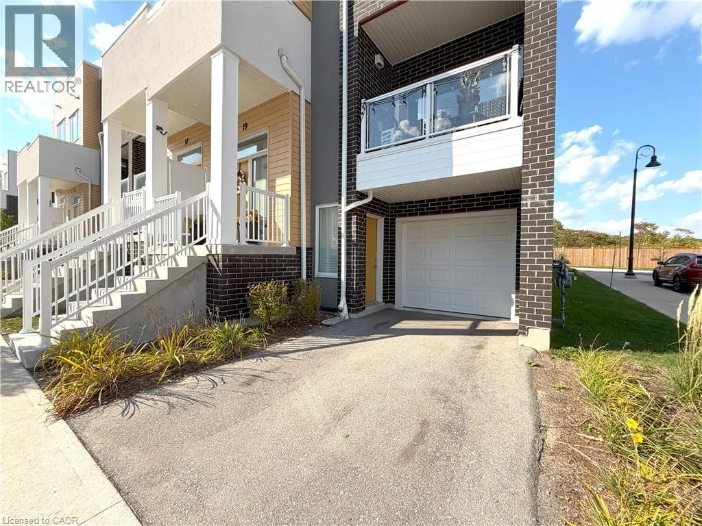 19 VISIONARY Avenue Unit# 98, #98
