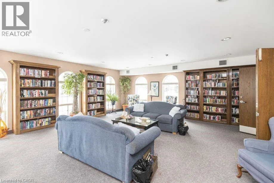 105 NORTHERNBREEZE Street