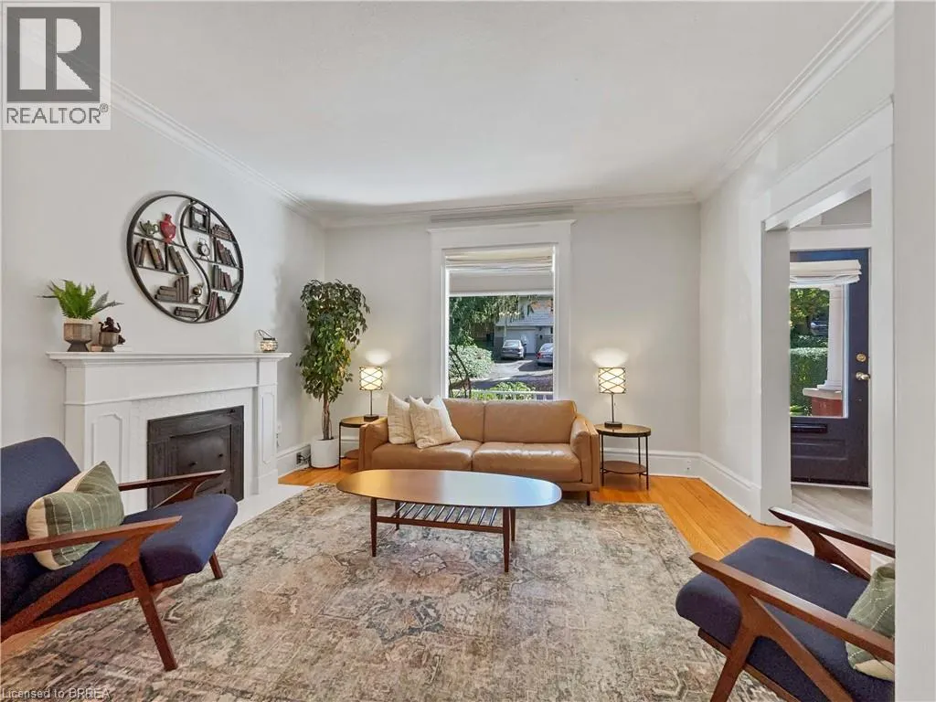 65 FORBES Avenue