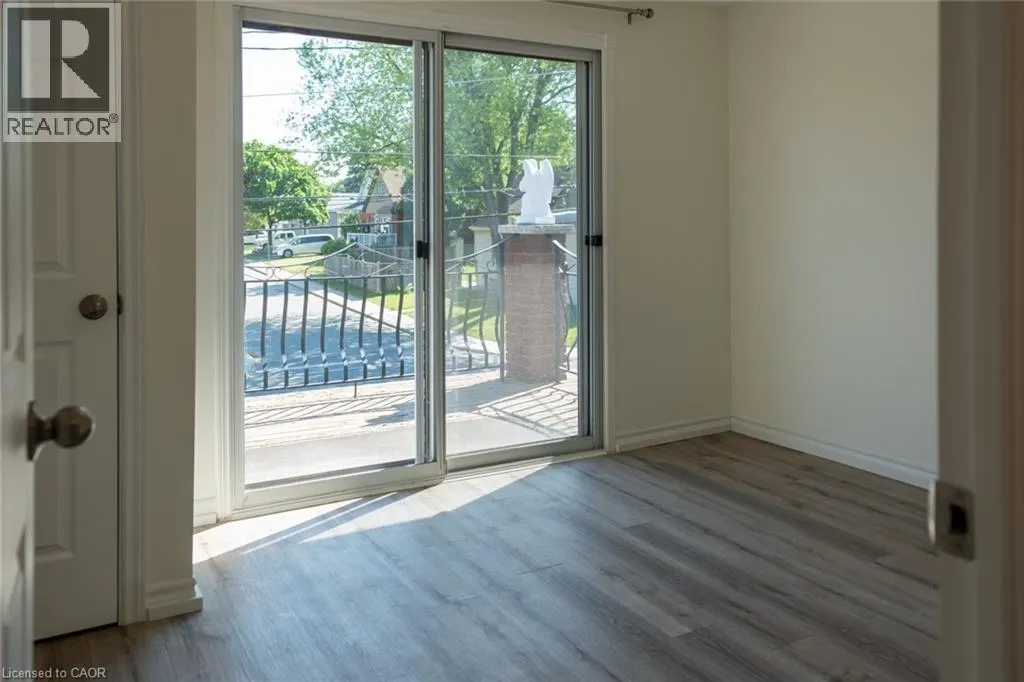 359 QUEENSDALE Avenue E Unit# Upper, #Upper