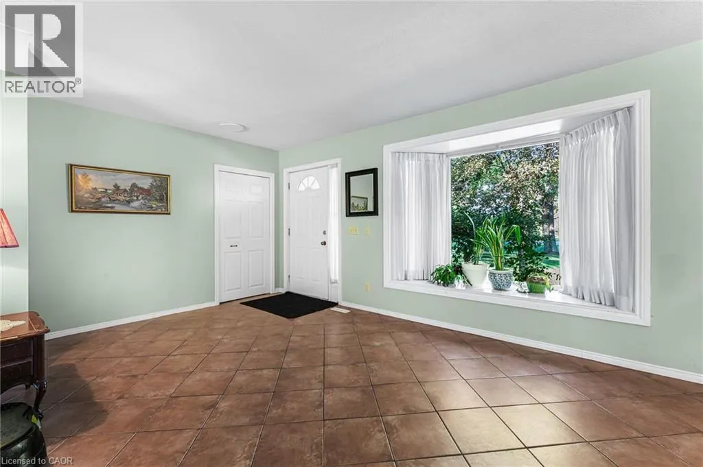 141 RIVERBANK Drive