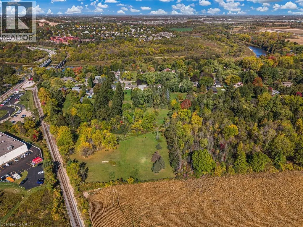 141 RIVERBANK Drive