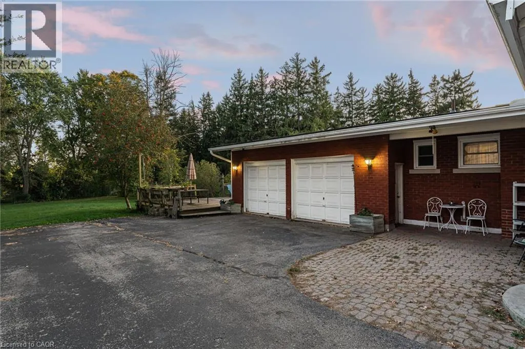 141 RIVERBANK Drive