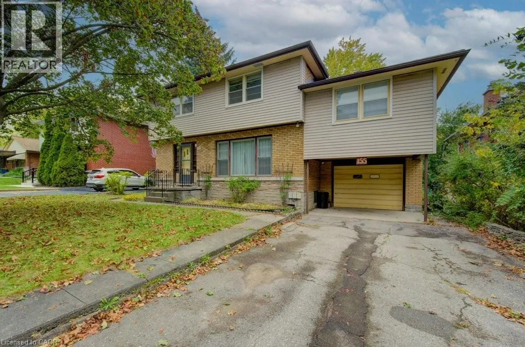 155 ELGIN Crescent