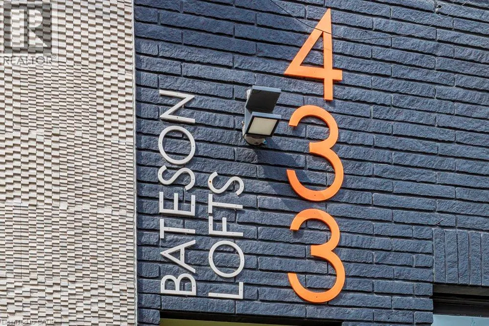 433 BARTON Street E Unit# 302, #302