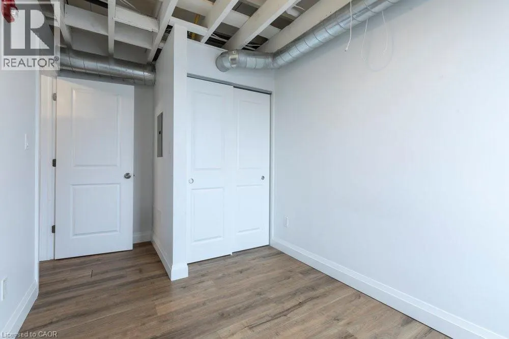 433 BARTON Street E Unit# 302, #302