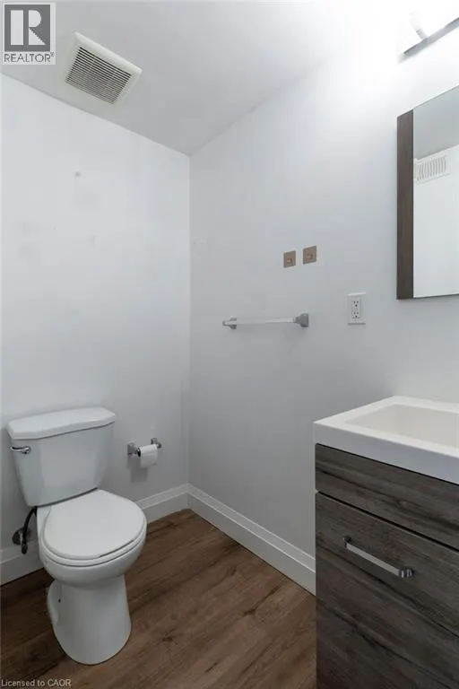 433 BARTON Street E Unit# 302, #302