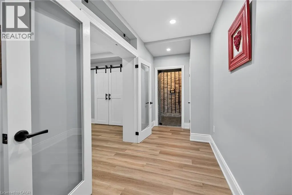 248 CLOVERLEAF Drive