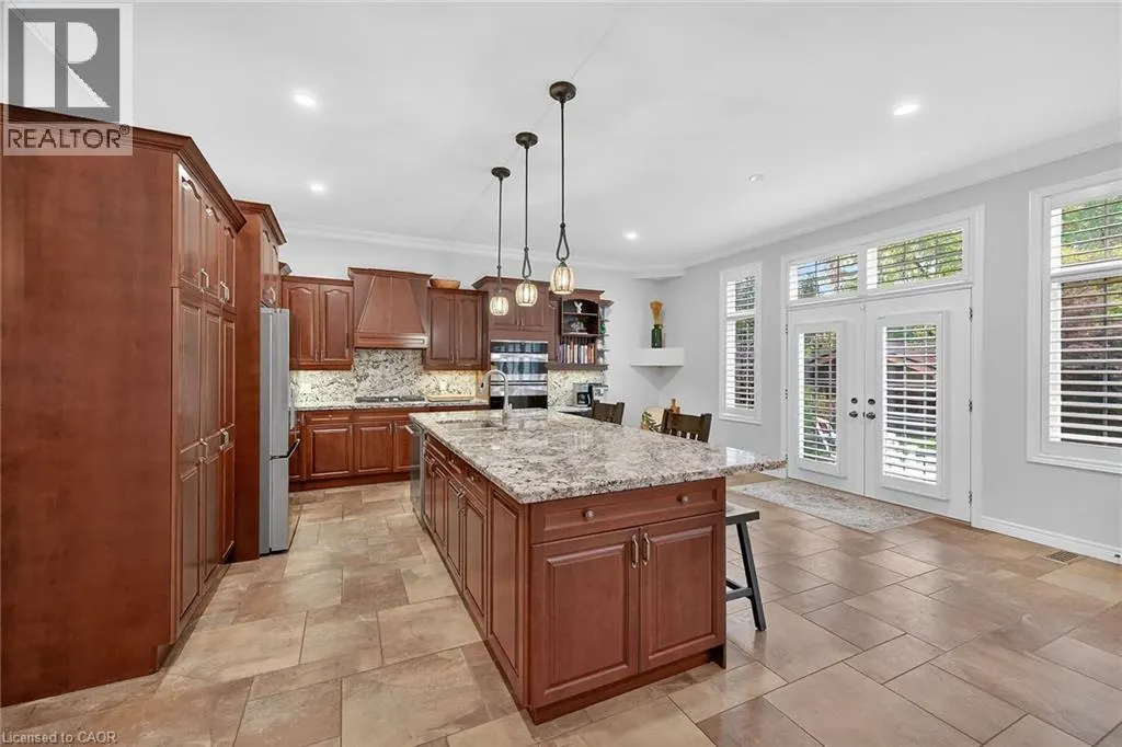 248 CLOVERLEAF Drive