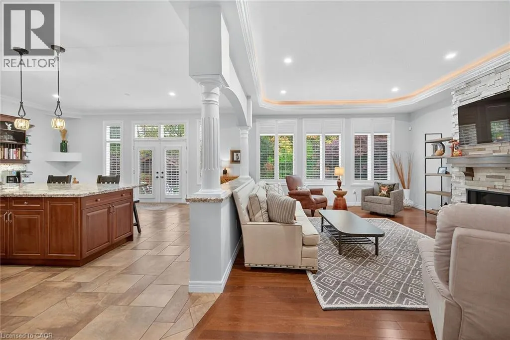 248 CLOVERLEAF Drive