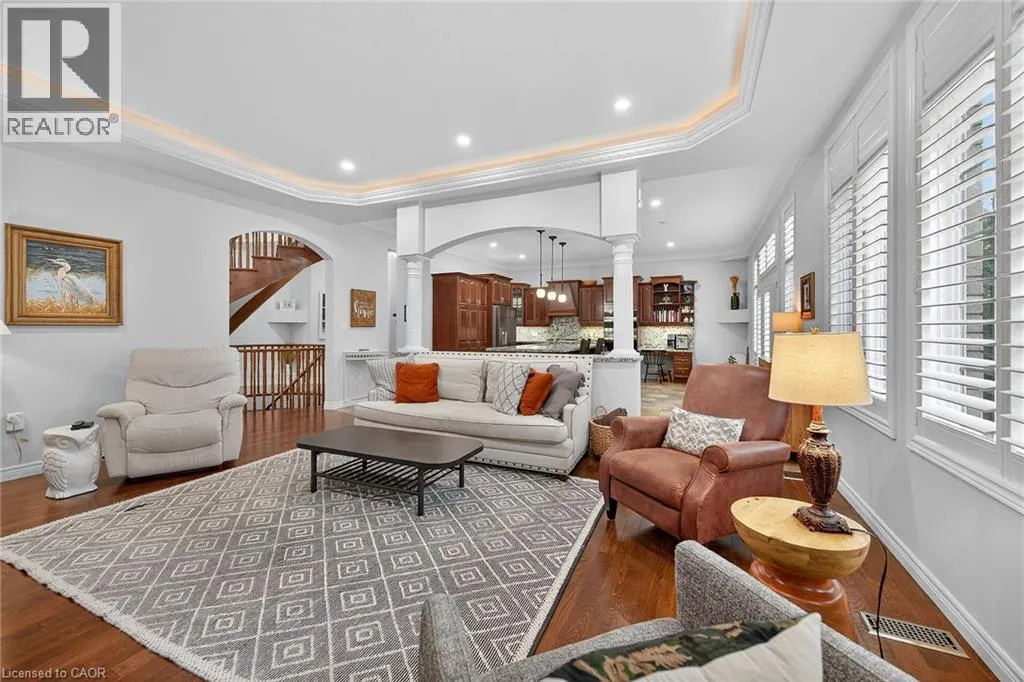 248 CLOVERLEAF Drive