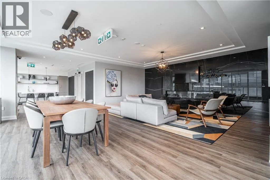 212 KING WILLIAM Street Unit# 618, #618