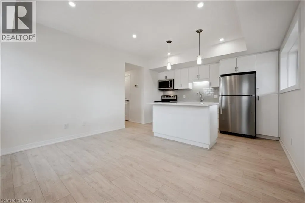 15 STAUFFER WOODS Trail Unit# B6, #B6