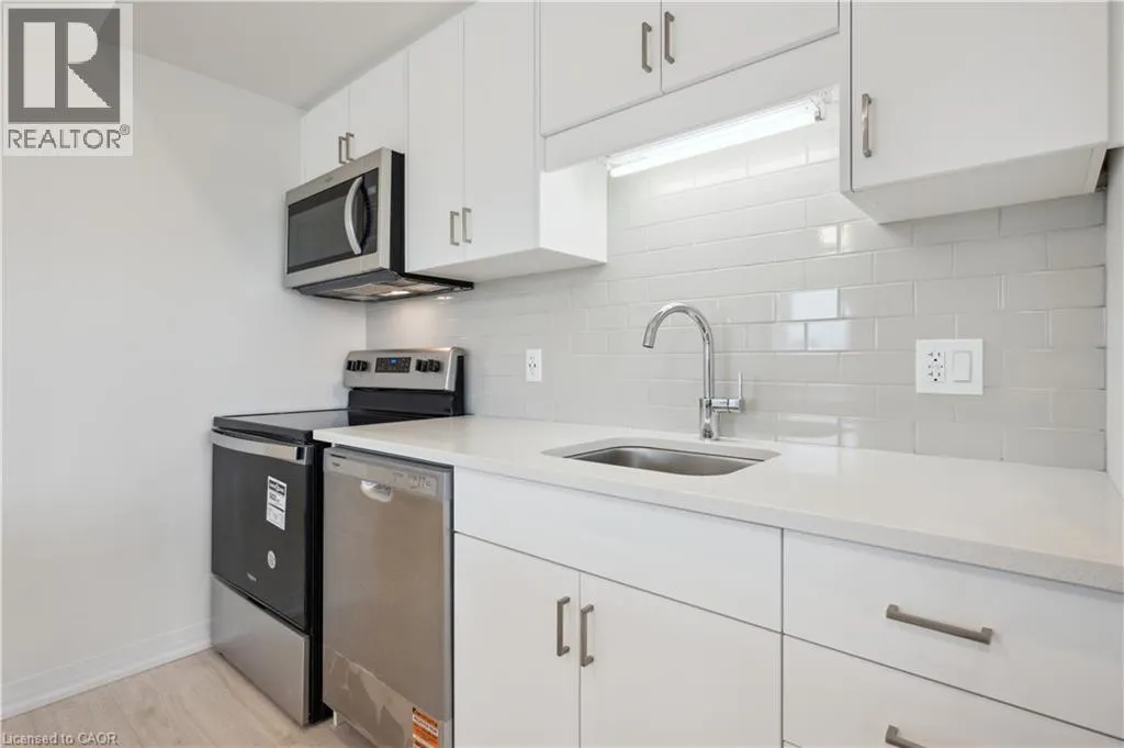 15 STAUFFER WOODS Trail Unit# B6, #B6