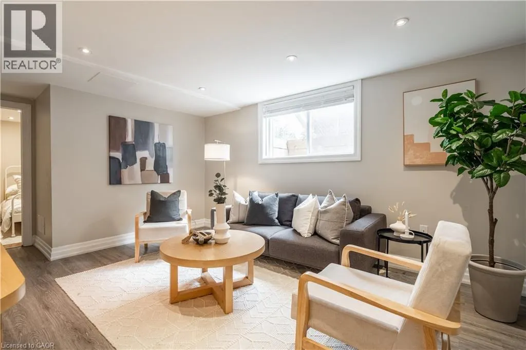 34 BRIARWOOD Crescent Unit# Lower, #Lower