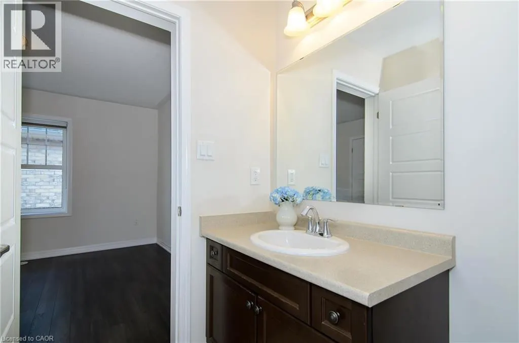 3070 GARDENIA Gate