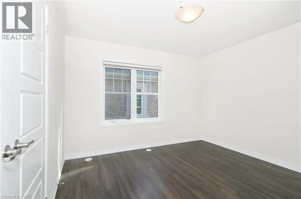 3070 GARDENIA Gate