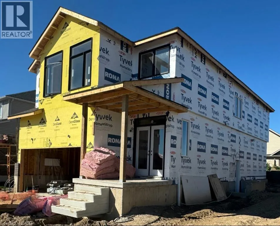 123 MAPLE STREET Street