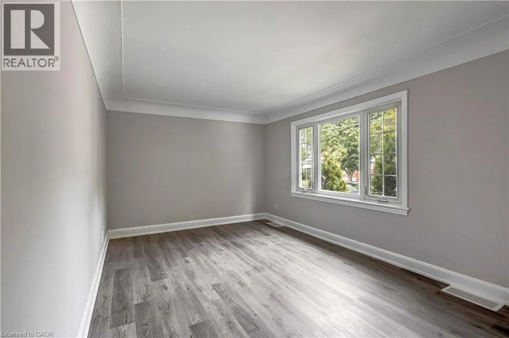 44 WEST 4TH Street Unit# Upper Level