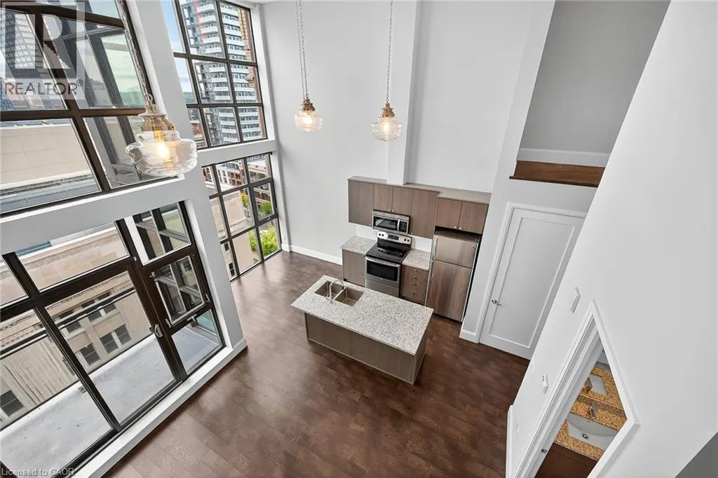 112 KING Street E Unit# LPH6, #LPH6