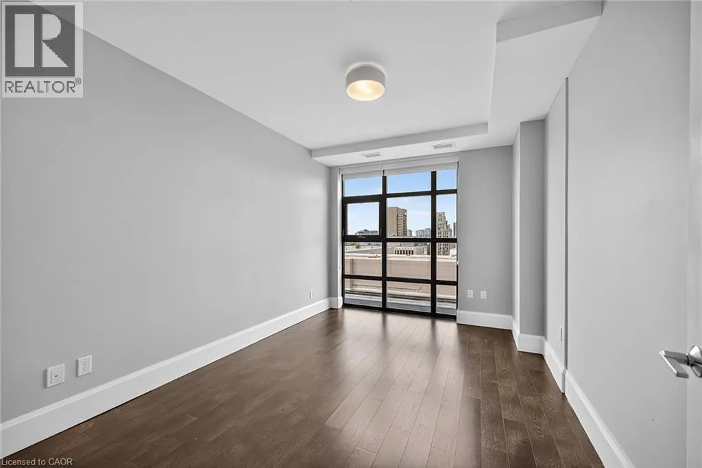 112 KING Street E Unit# LPH6, #LPH6