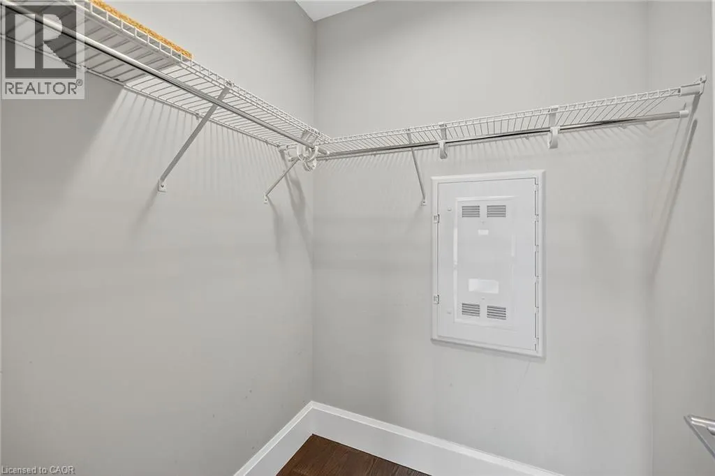 112 KING Street E Unit# LPH6, #LPH6