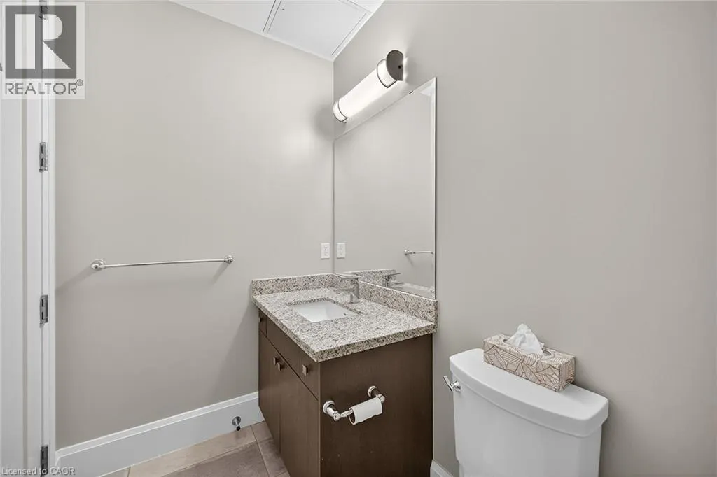 112 KING Street E Unit# LPH6, #LPH6