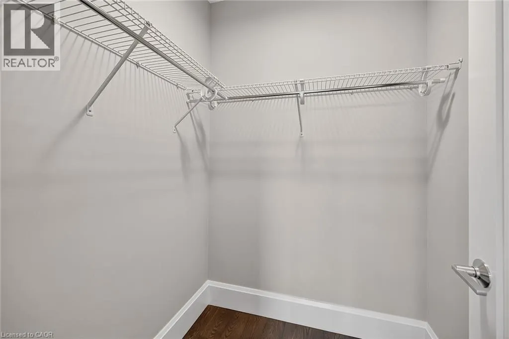 112 KING Street E Unit# LPH6, #LPH6