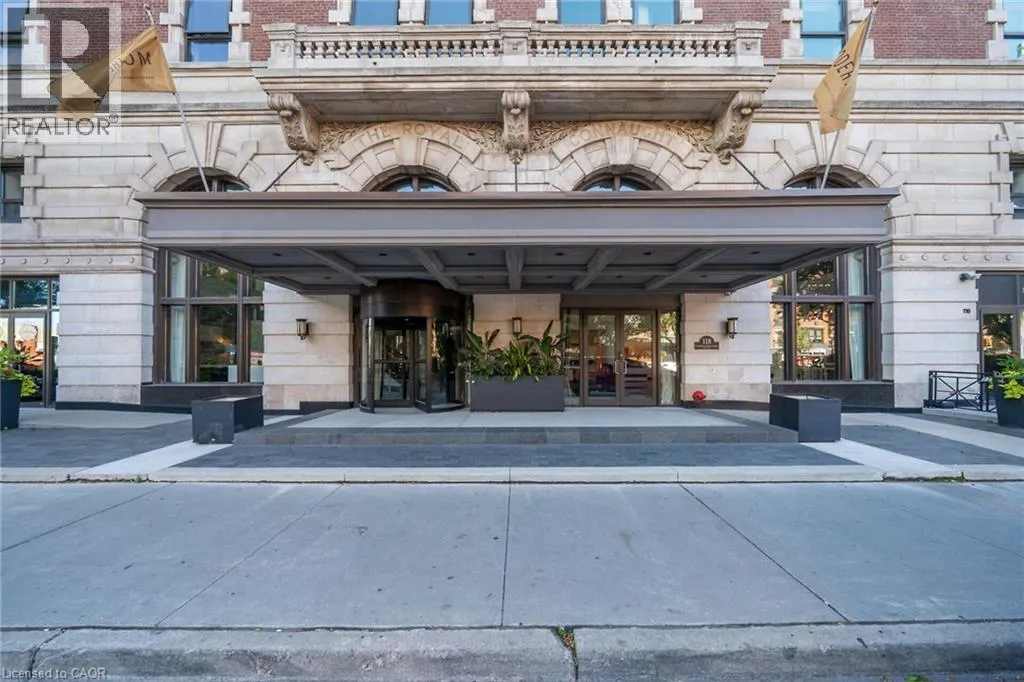112 KING Street E Unit# LPH6, #LPH6