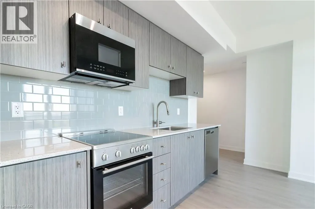 25 WELLINGTON Street S Unit# 1406, #1406