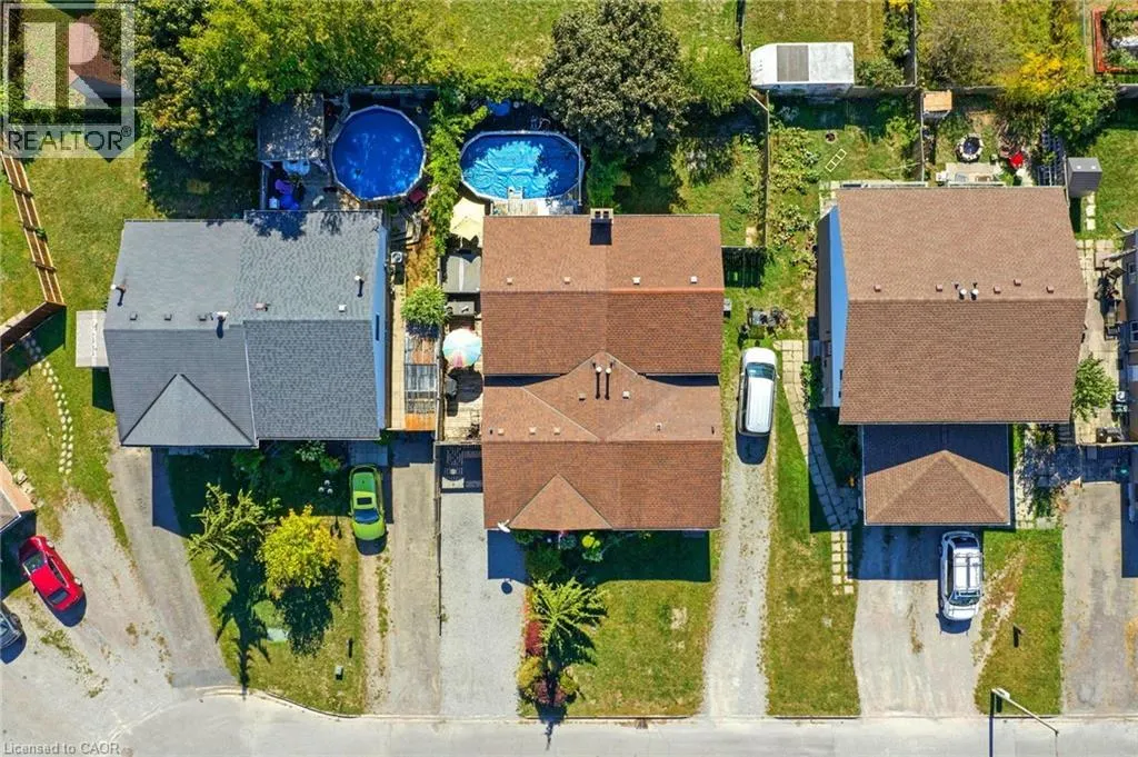 16 DODDS Court