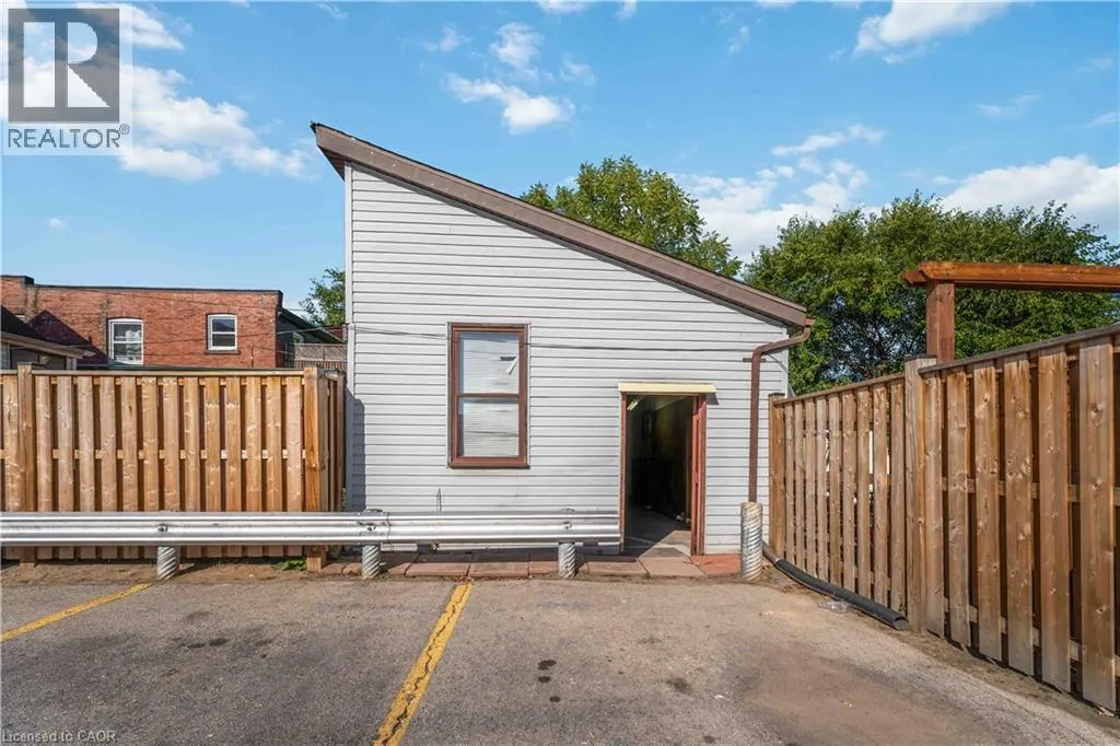 1501 MAIN Street E Unit# B, #B