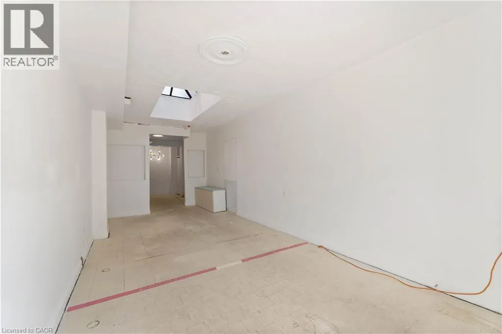 1501 MAIN Street E Unit# B, #B