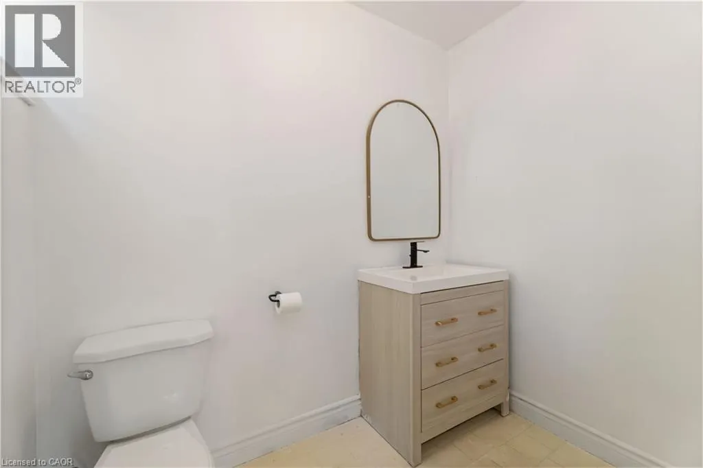 1501 MAIN Street E Unit# B, #B