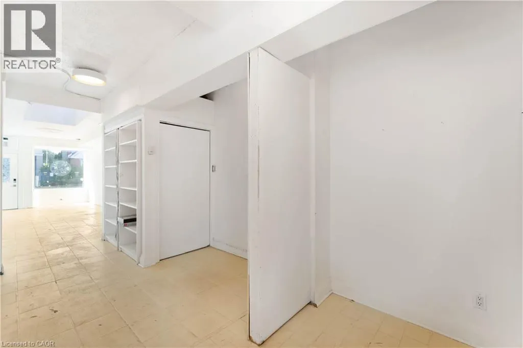 1501 MAIN Street E Unit# B, #B