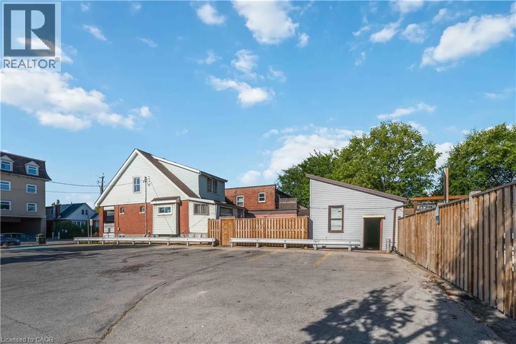 1501 MAIN Street E Unit# B, #B