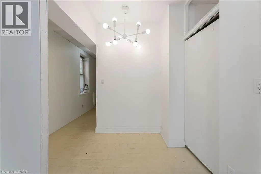 1501 MAIN Street E Unit# B, #B