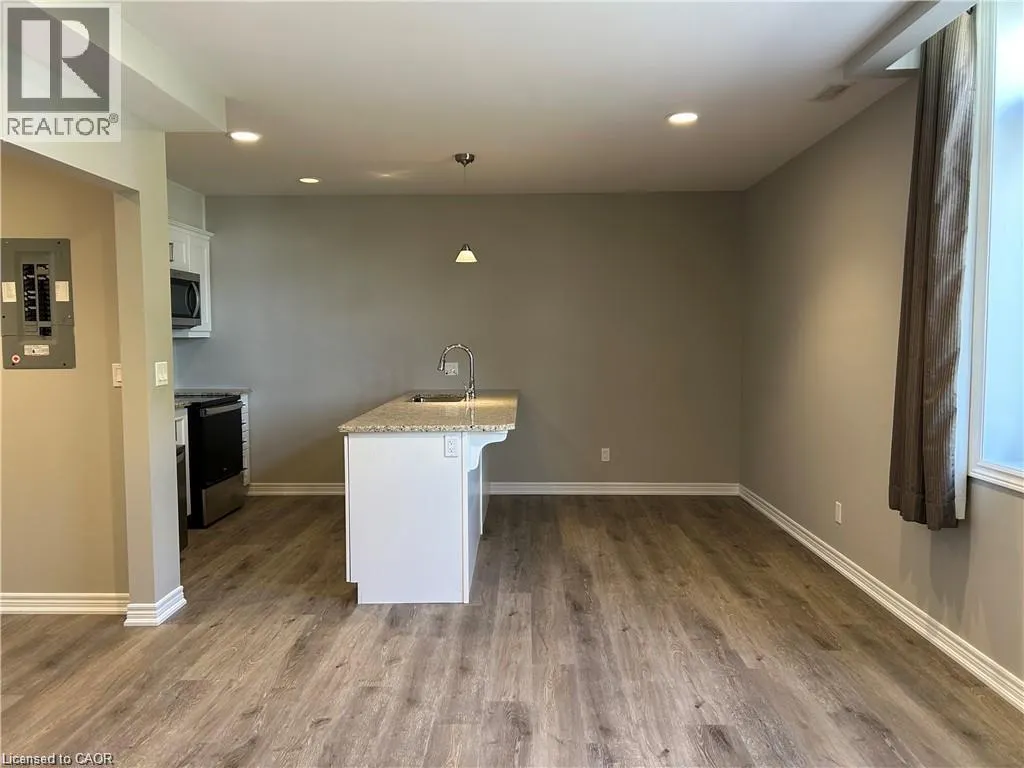 992 WINDHAM CENTRE Road Unit# 7, #7