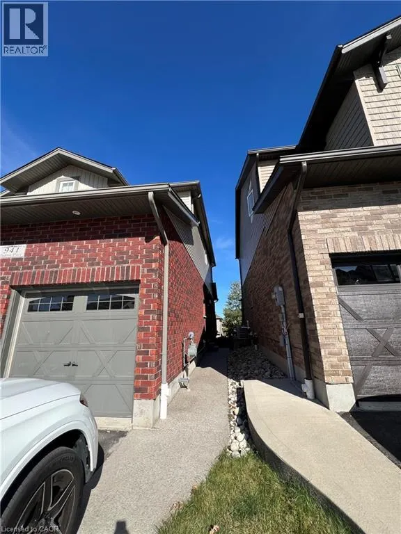 941 AUDREY Place