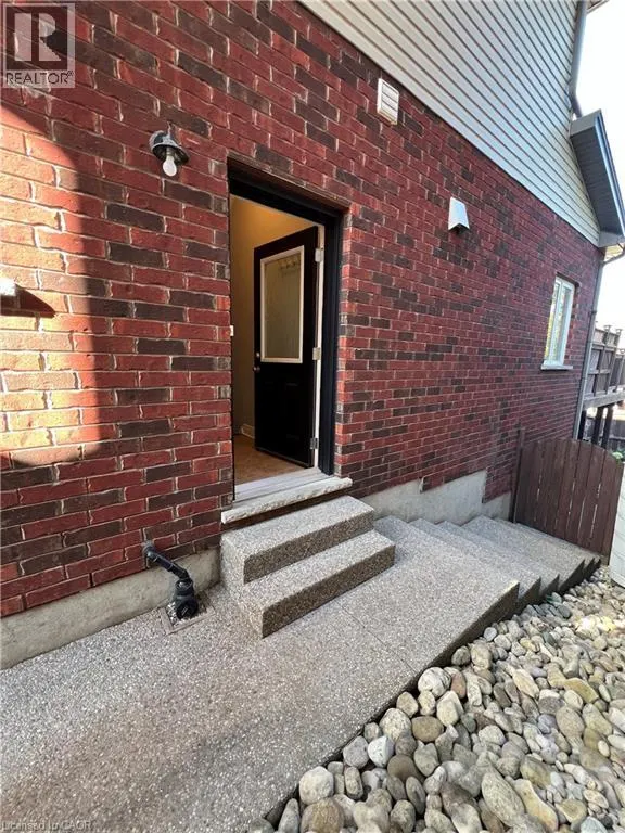 941 AUDREY Place