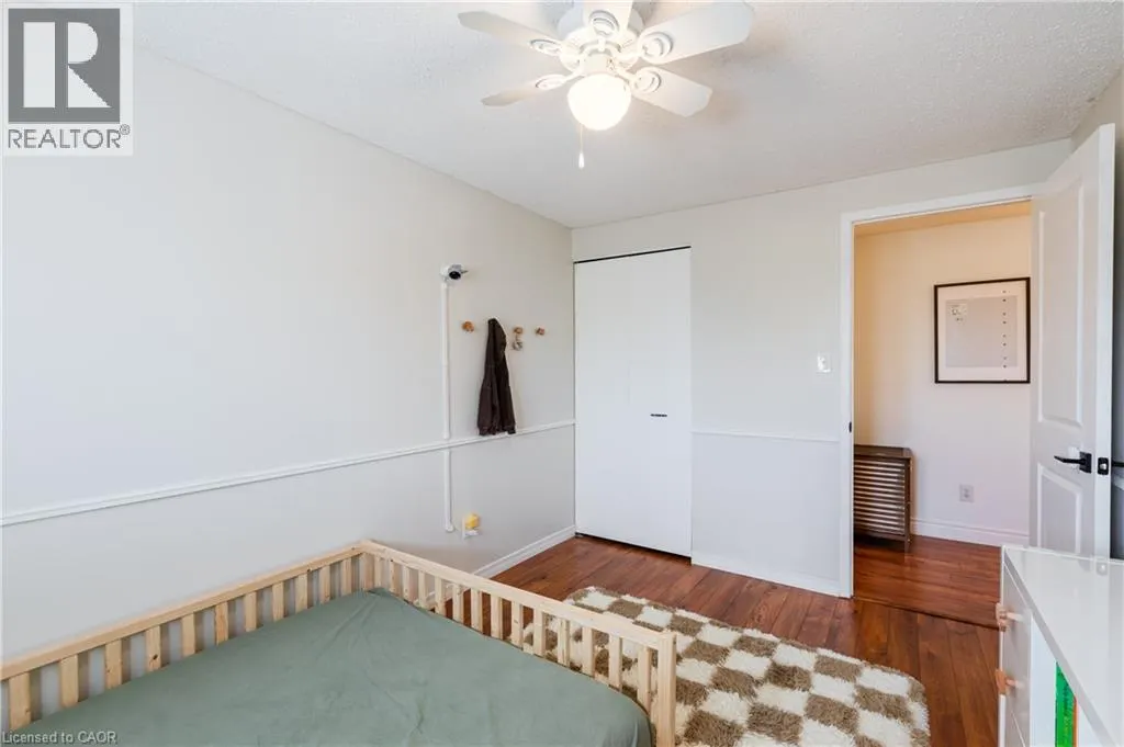 52 RUSHBROOK Drive